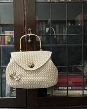 VINTAGE HANDBAG