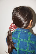 SCRUNCHY |  MADDER ROOT CAT & MOUSE