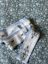 VINTAGE FLORAL RIBBON | WHITE FLORAL
