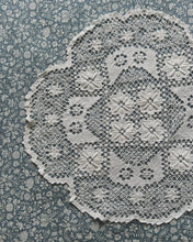 VINTAGE CROCHET DOILY