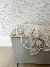 VINTAGE CROCHET DOILY