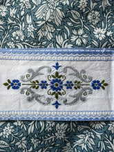 VINTAGE FLORAL RIBBON | WHITE FLORAL