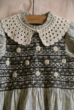 HANDSMOCK BLOUSE | BLACK STRIPE