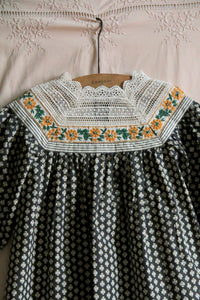 PROVENCAL DRESS