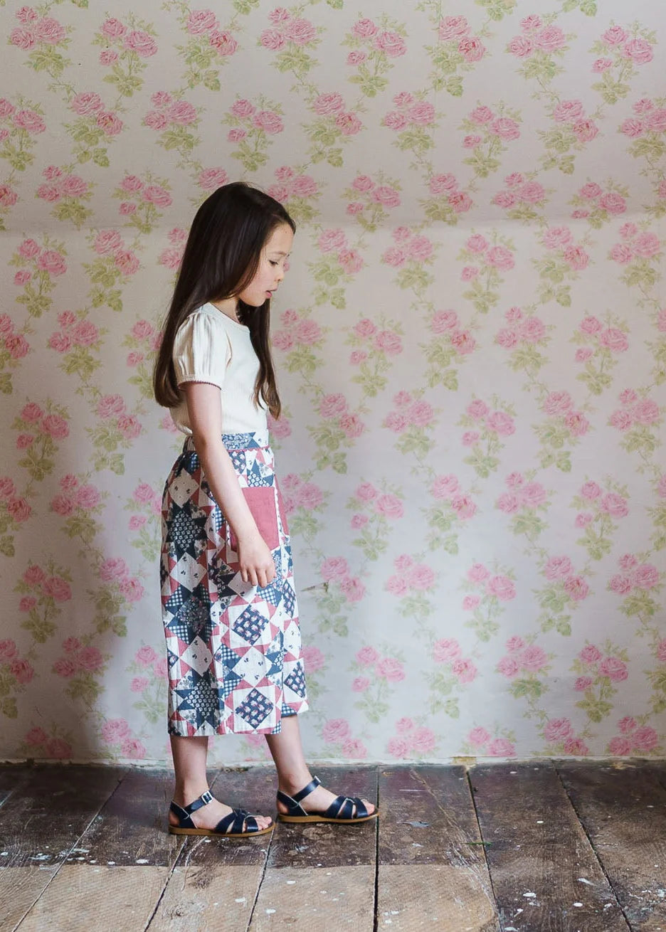○30% OFF○ MOLLY TROUSERS | PATCHWORK FLORAL – THE FUTURE IS ME ○30% OFF○ MOLLY TROUSERS | PATCHWORK FLORAL – THE FUTURE IS ME