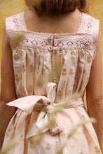 ELEONORE | GOLDEN FLOWER