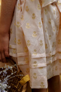 ELEONORE | GOLDEN FLOWER
