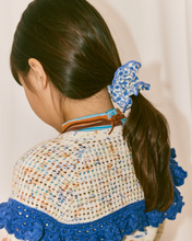 SCRUNCHY |  BLUE RIBBON LISSE FIELDS